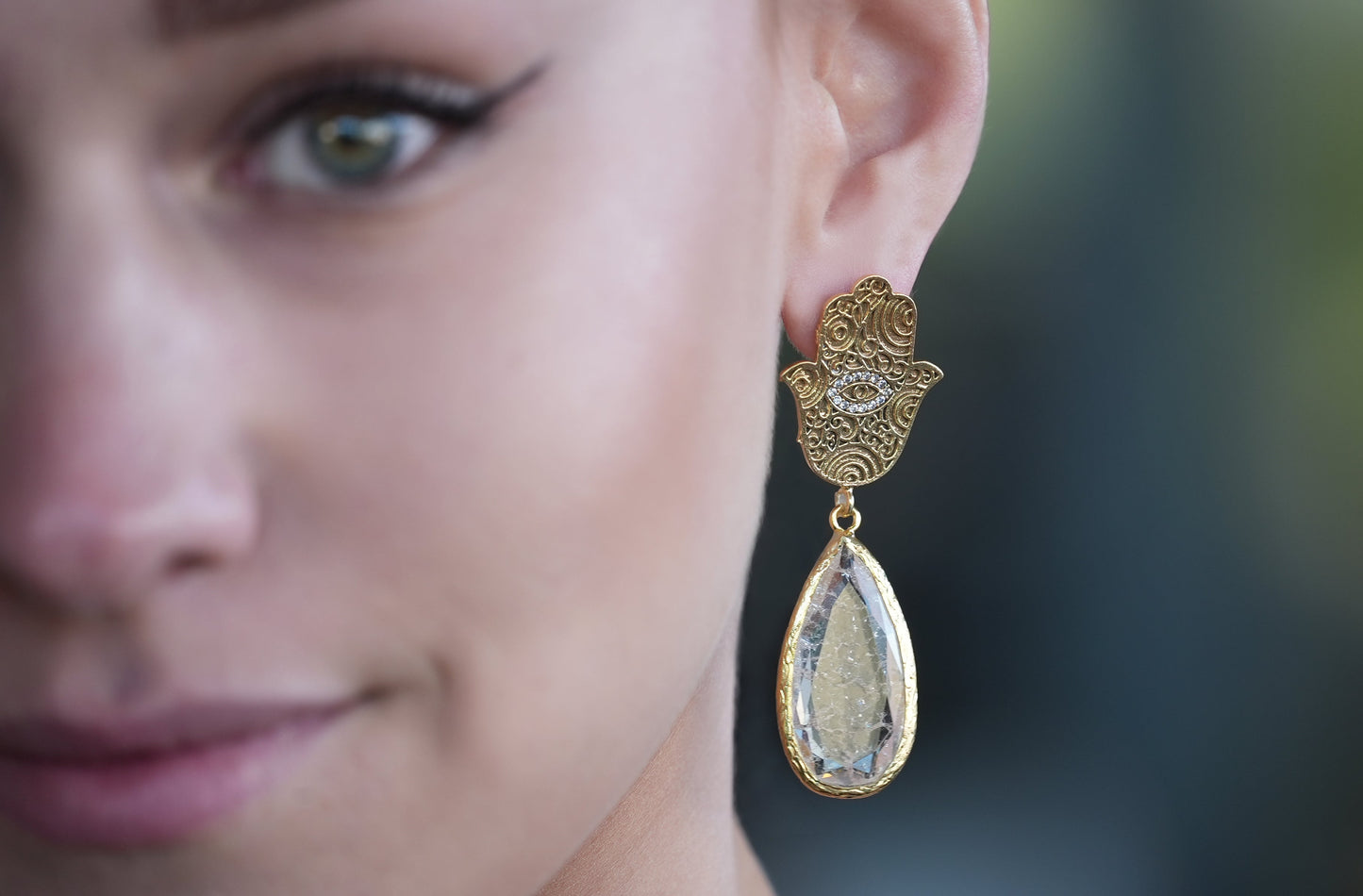 Hamza Earring with White Teardrop Stone in gold