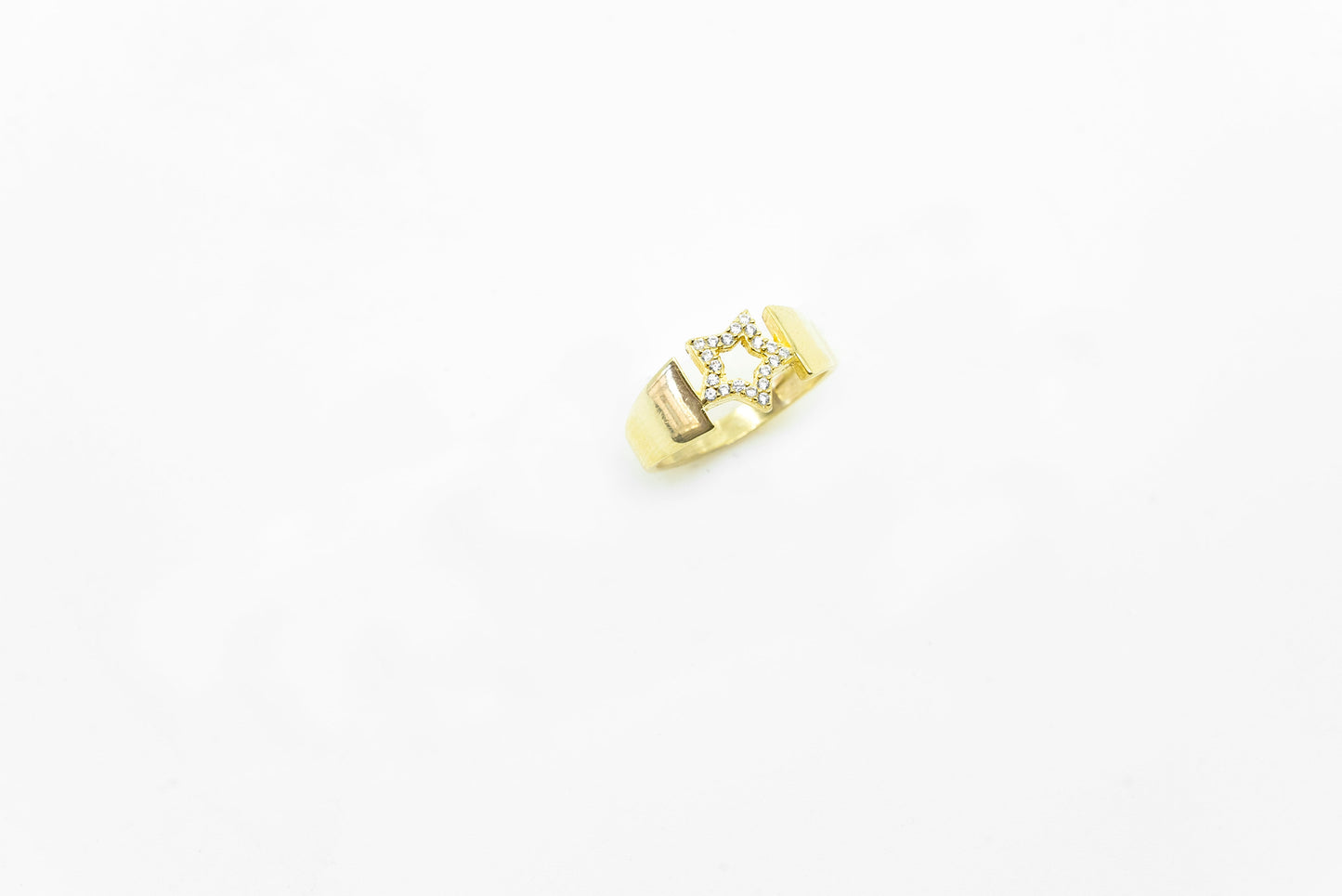 Wide Band Star Ring